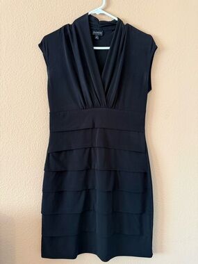 Enfocus Studio Black V-Neck Tiered Midi Dress